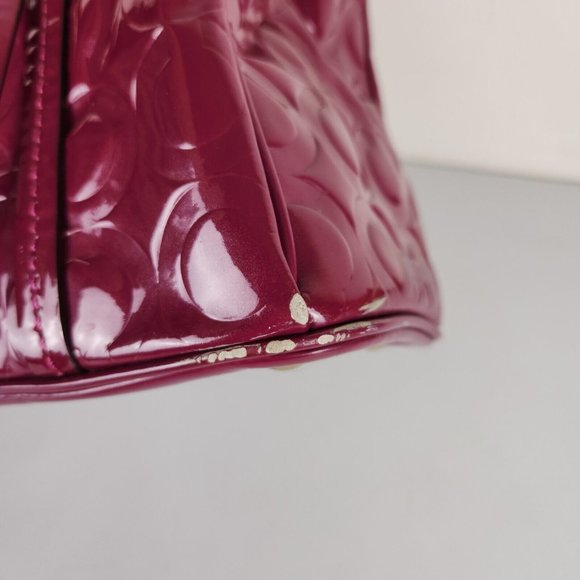 Coach Shoulder Bag Pink Patent Leather Peyton Op Art Embossed Jordan Carry All - Picture 11 of 16